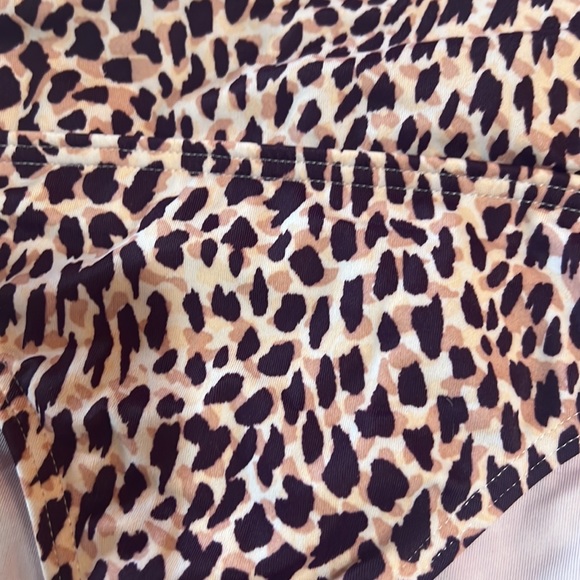 Victoria’s Secret leopard push up bikini - Picture 2 of 10